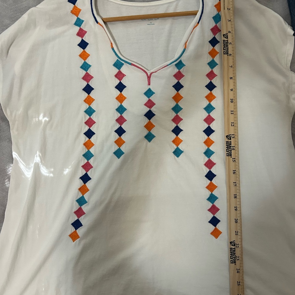 Soft Surroundings White Blue Embellished Short Sleeve Blouse - Picture 6 of 6